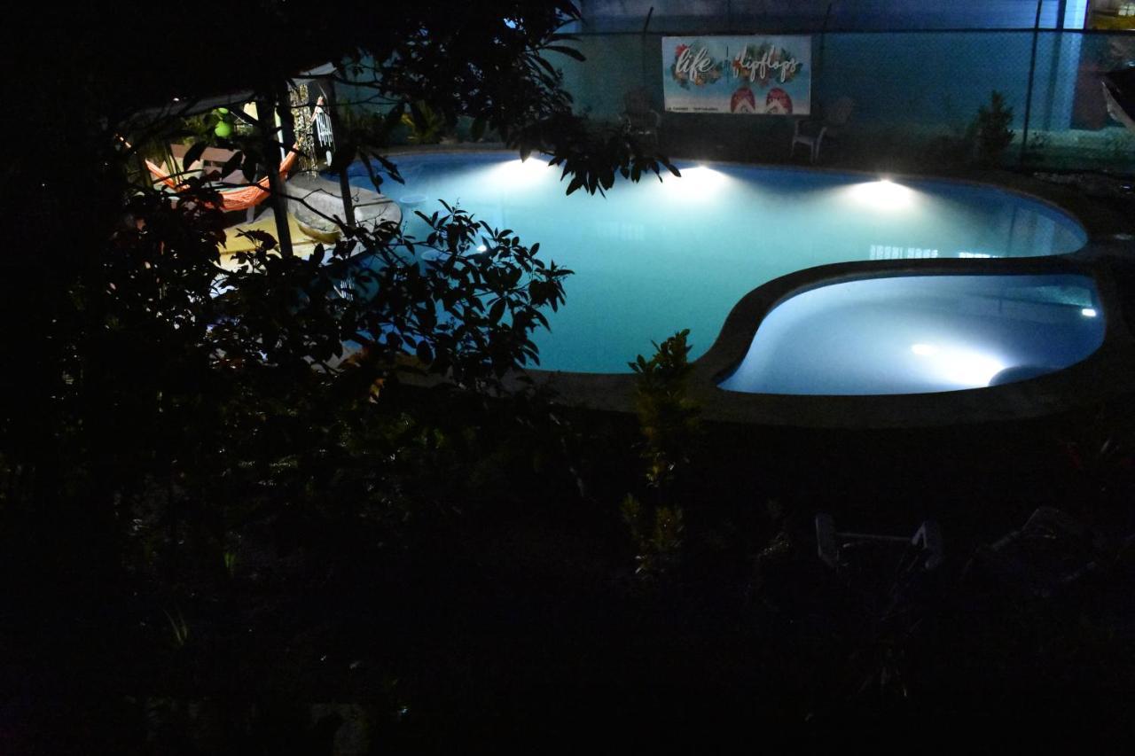 Hotel La Casona De Tortuguero Exterior foto